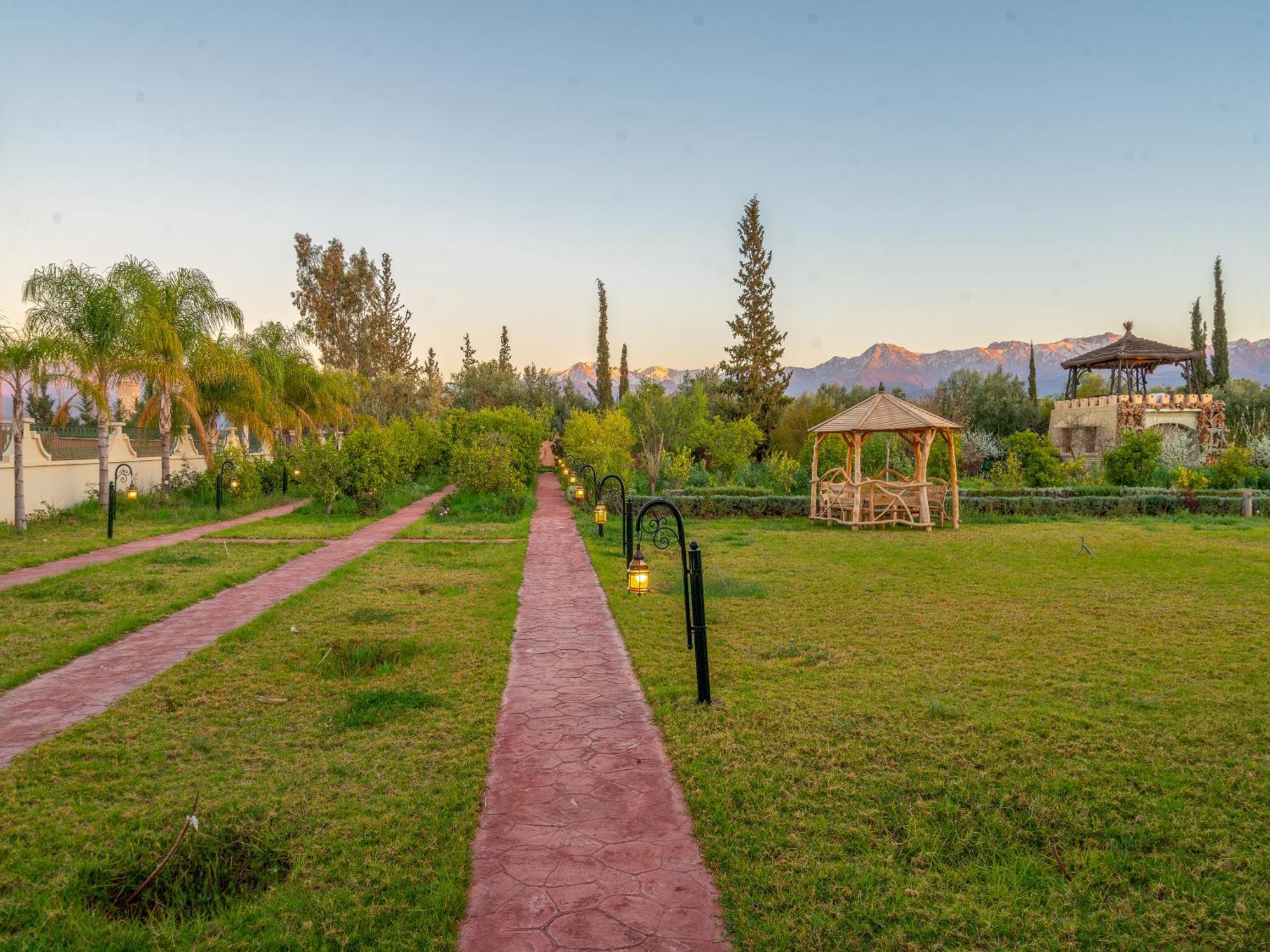 Atlas Castle Marrakech Hotel El Jem'a Ghemat Екстериор снимка
